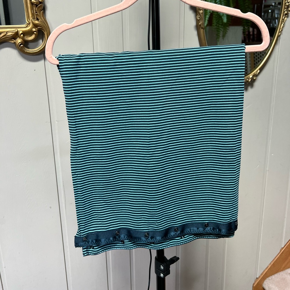 Lululemon blue scarf
